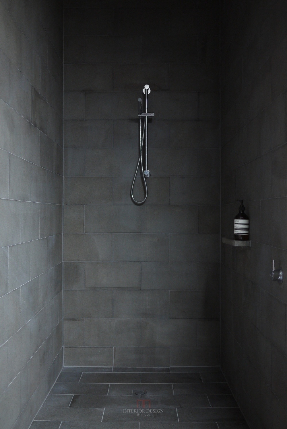 Bathroom_shower.jpg