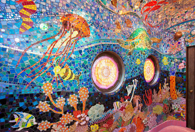 请问这样的马赛克在国内好做吗？有厂家跟大概报价吗_eclectic-bathroom (1).jpg