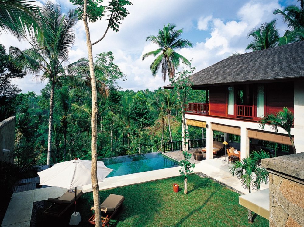 Koichiro Ikebuchi -巴厘岛科莫香巴拉度假酒店 COMO Shambhala_Como-Shambhala-Estate-Bali-elevated-guest-rooms-with-garden-and-pool-views.jpg