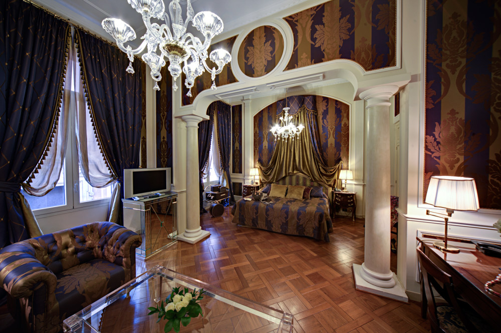 佛罗伦萨巴格里奥尼酒店(官方高清摄影) Grand Hotel Baglioni Fi..._38790355-H1-Junior_Suite_102_-_1.jpg