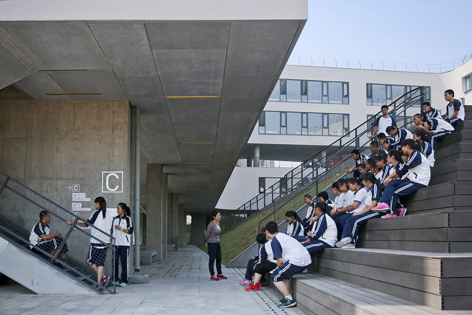 公共空间\北京四中房山校区---OPEN建筑事务_9.jpg