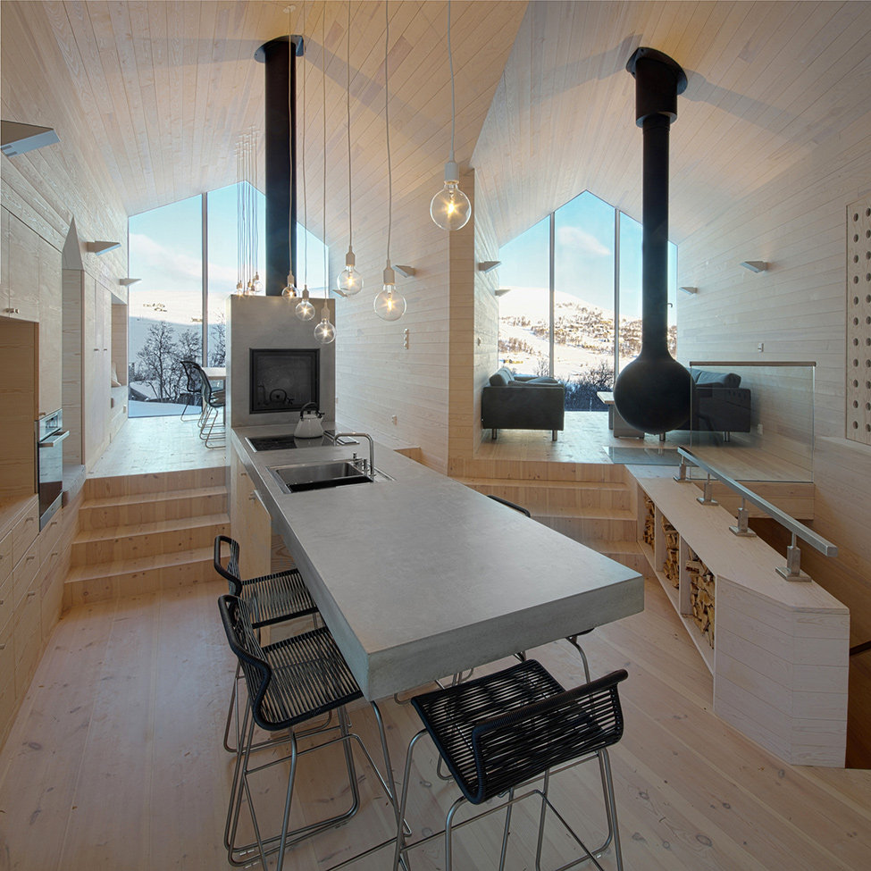 挪威滑雪胜地附近的乡间别墅_split_view_mountain_lodge_hqroom_ru_05.jpg