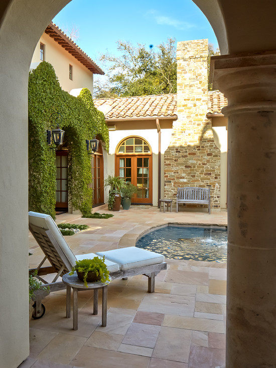 mediterranean-patio(1).jpg