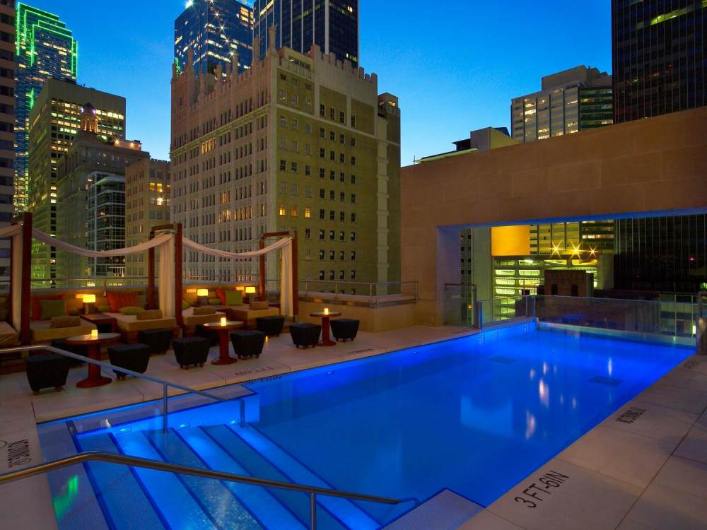 27)The Joule, Dallas—Pool 拍攝者 Luxury Collection Hotels and Resorts.jpg