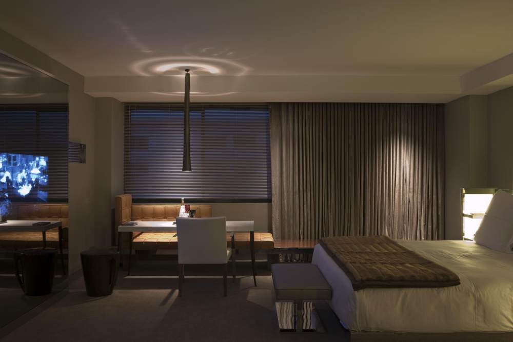 17)SLS Hotel at Beverly Hills—Guest Room Lifestyle Suite 拍攝者 Luxury Collecti.jpg