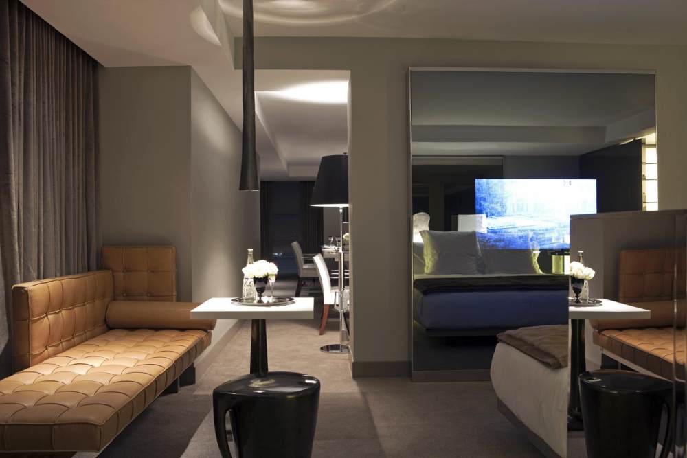 21)SLS Hotel at Beverly Hills—Guest Room SLS Suite 拍攝者 Luxury Collection Hot.jpg