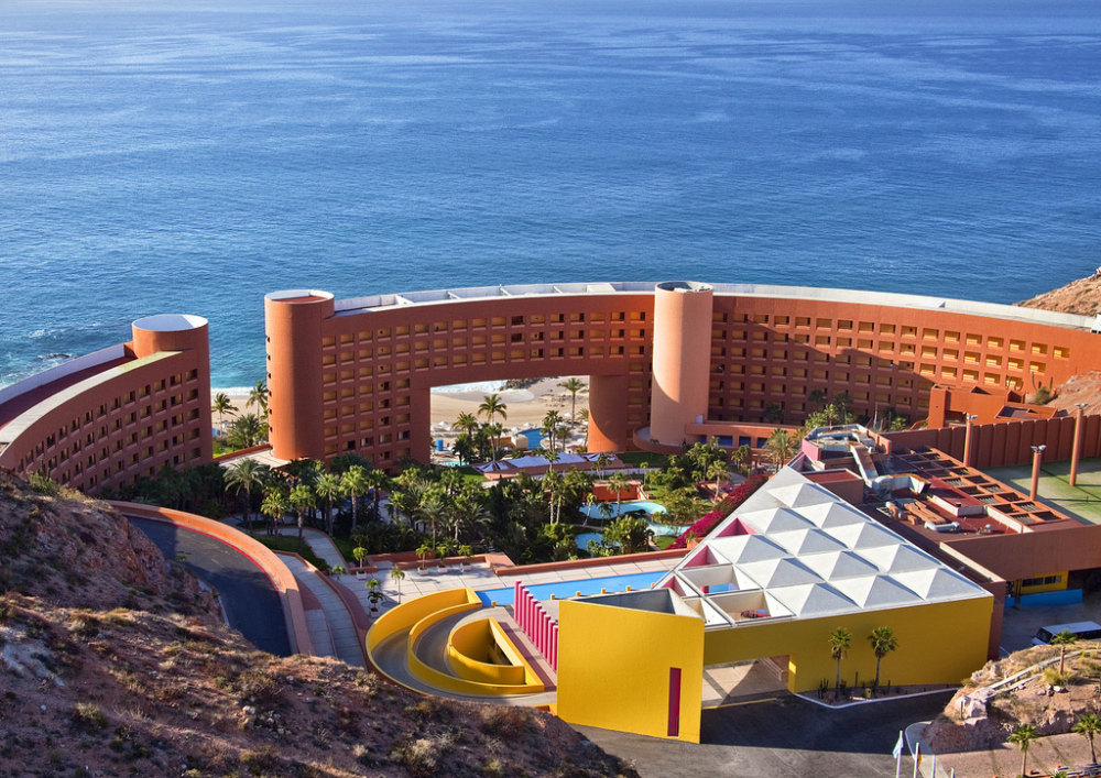 1)The Westin Resort &amp;amp_ Spa, Los Cabos—Facade view from mountain 拍攝者.jpg