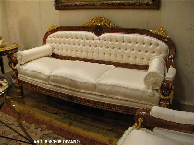 ART. 698-F08  Sofa.JPG