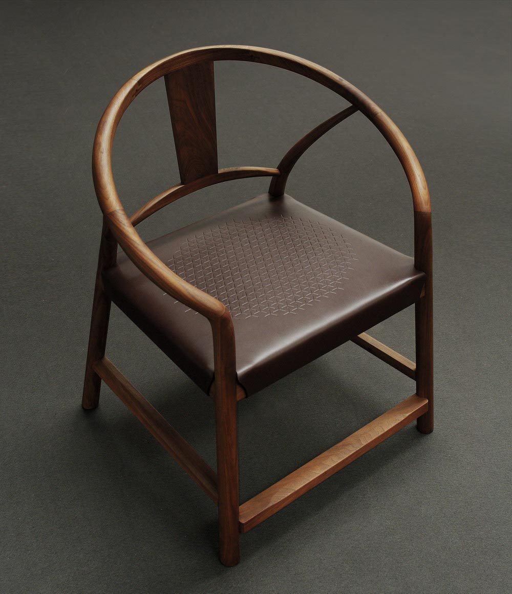 半木家具   2014_徽州 圈椅——图中主体材质为玫瑰酸枝，另有美国白蜡木 北美黑胡桃可供选择。长750mm.jpg