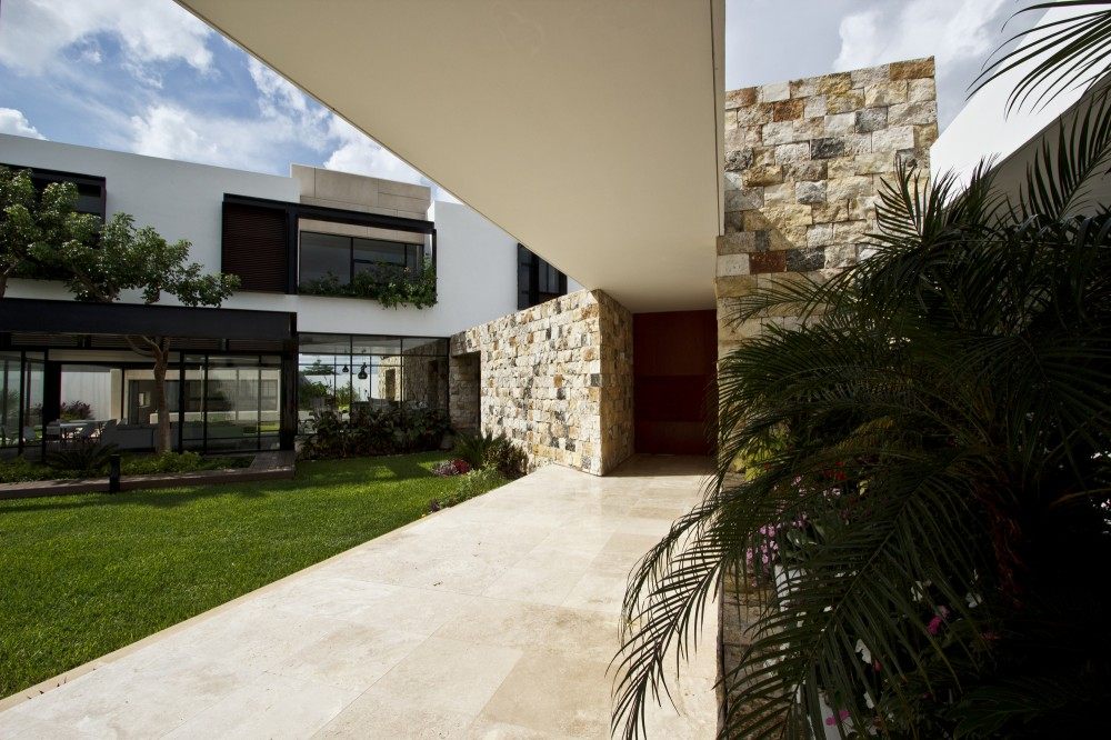 Temozón House / Carrillo Arquitectos y Asociados_5305f3c0e8e44ed91b000003_temozon-house-carrillo-arquitectos-y-asociados_temozon_.jpg