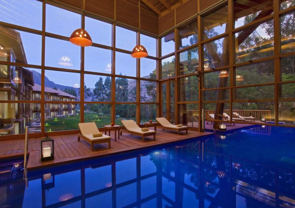 Tambo del Inka Hotel, Urubamba, Peru_调整大小 6)Tambo del Inka Hotel—Swimming pool - inside Spa 拍攝者 Luxury Collec.jpg
