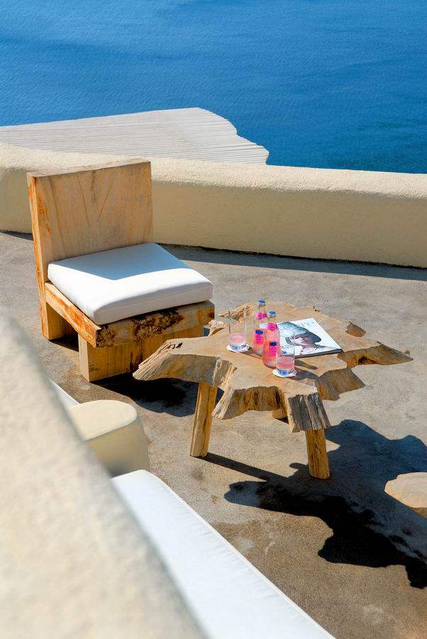 Mystique, Santorini, Santorini, Greece_调整大小 6)Mystique, Santorini—Outdoor lounge 拍攝者 Luxury Collection Hotels a.jpg