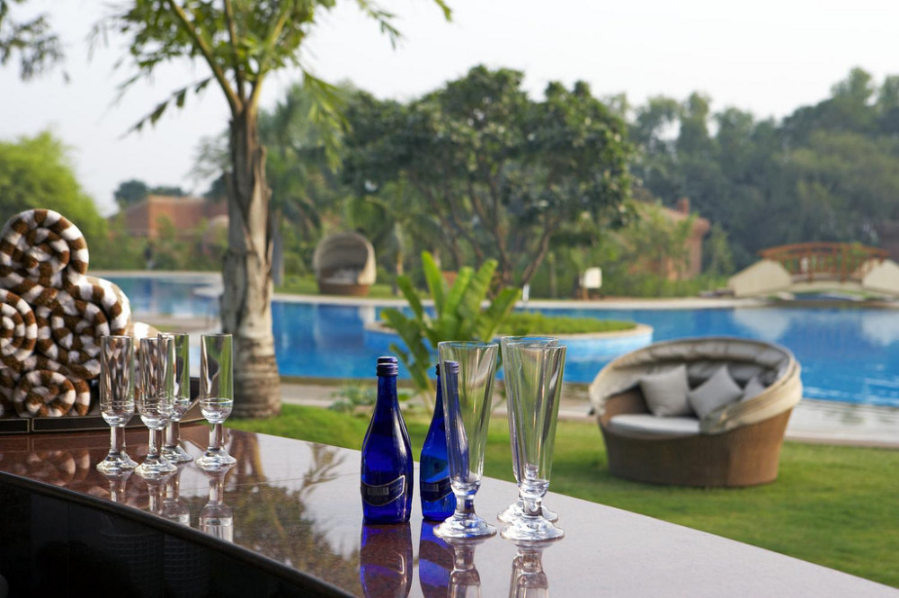 索哈纳威斯汀水疗度假酒店_6)The Westin Sohna Resort &amp;amp_ Spa—Splash - Pool Side Restaurant &amp;amp_ Bar 拍.jpg