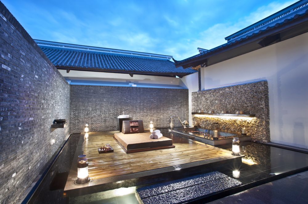 Pullman Lijiang - Mandara Spa - Outdoor Treatment Suit 丽江铂尔曼 - 蔓达梦水疗 -.jpg