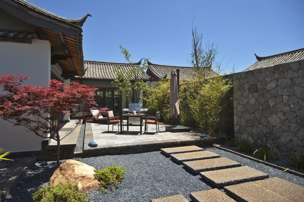 Villa One Bedroom -garden 高级别墅花园.JPG