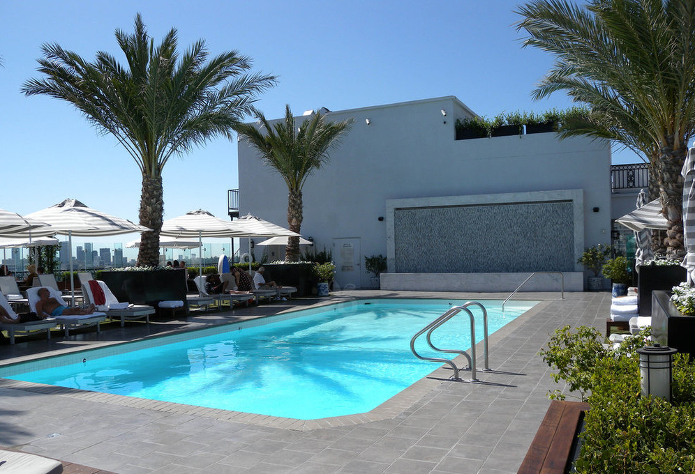 The London West Hollywood_pool-bel-age-v493511-1024.jpg