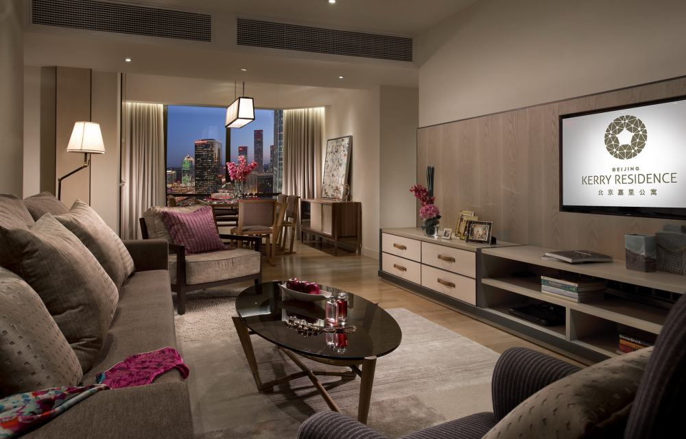 2 BR Executive living room_调整大小.jpg