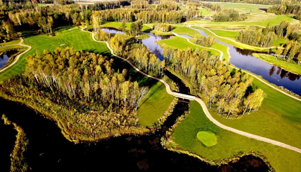 25)Le Meridien Vilnius—&amp;quot_The V club&amp;quot_ championship golf course 拍攝者.j.jpg