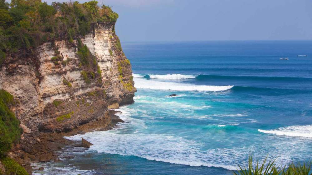 Bali-UluwatuBaliSurfing.jpg