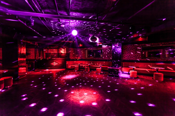 Le-Baron-nightclub-by-Storeage-Shanghai-China.jpg