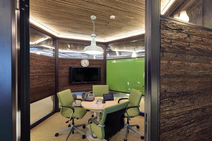 Inside Google’s New Haifa Offices_beach-4-700x466.jpg