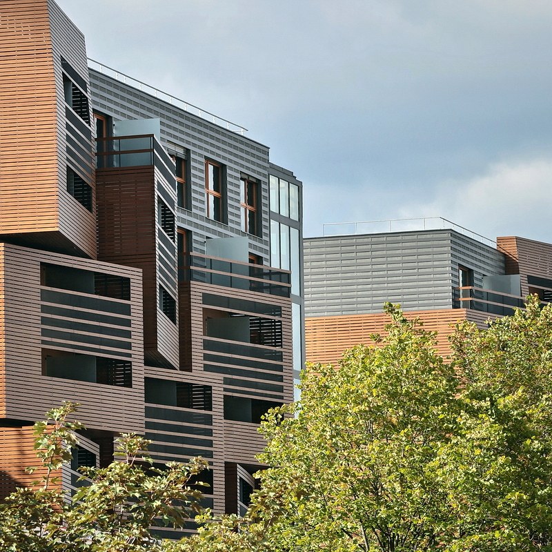 优秀建筑设计鉴赏  P3_50736ab628ba0d7b2f0000e9_basket-apartments-in-paris-ofis-architects_ofis_basket_.jpg