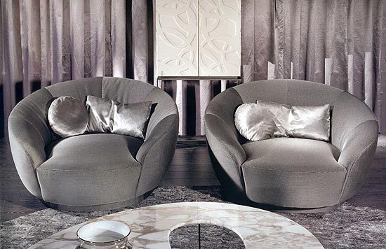 bg_lowarmchairlounger_m.jpg