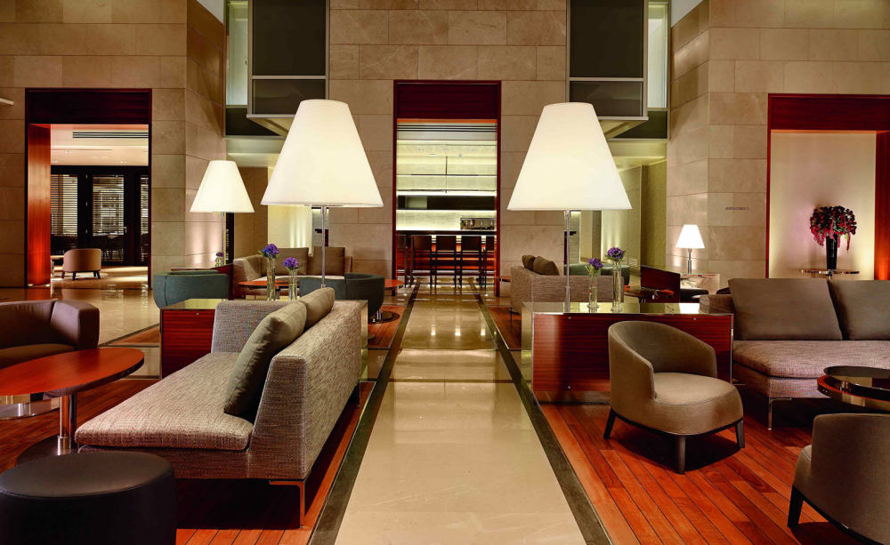 01_Ritz-Carlton.jpg