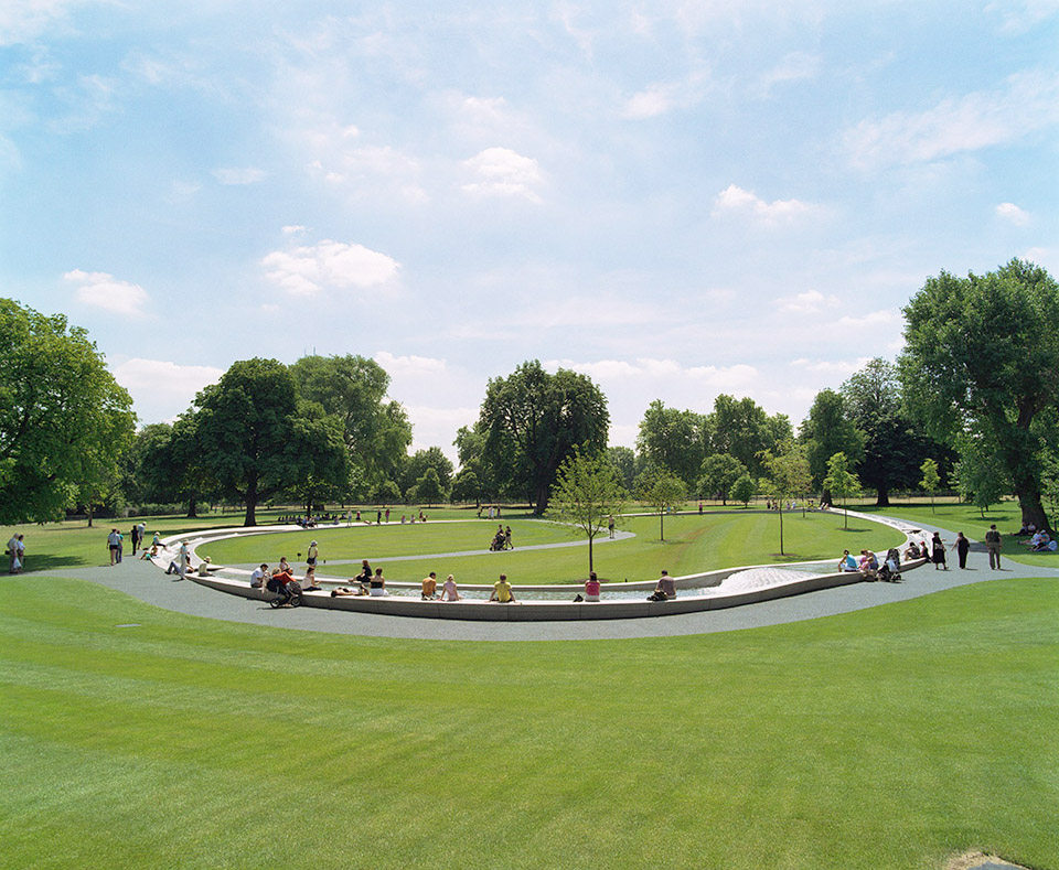 Diana, Princess of Wales Memorial Fountain / Gustafson Porter__c_ggNtottokznWN1AZs0xO87t29OO29g6GT3ABNnbXc49ezJZSvUiG8Rw7-WlX0asRnhliIu91t9_Oy.jpg