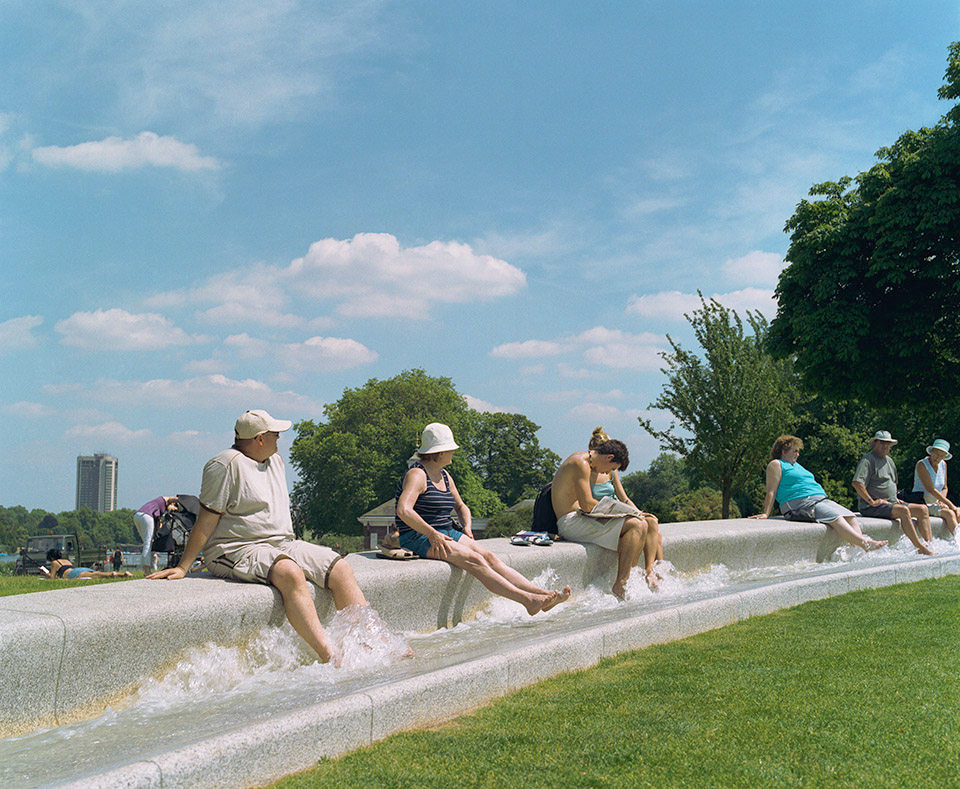 Diana, Princess of Wales Memorial Fountain / Gustafson Porter__c_ww8Dh4s-DtzQQEWhHcM7OiJ8vb1apCdlzBEAThZ92dNSCbhj2JcOjRpb4qcKPFFt6NcivXv3HWvt5.jpg