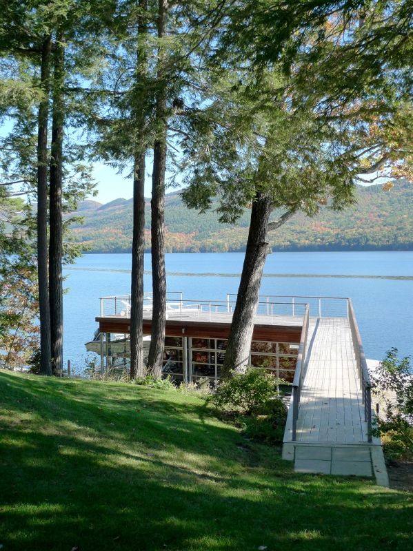 一些不错的别墅设计_美国纽约州湖滨度假屋-GLUCK  (9).jpg