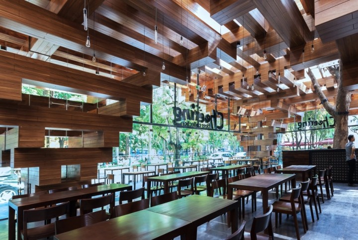 木材演绎曼妙的光影效果 越南河内Cheering餐厅设计_20150131_091836_012.jpg