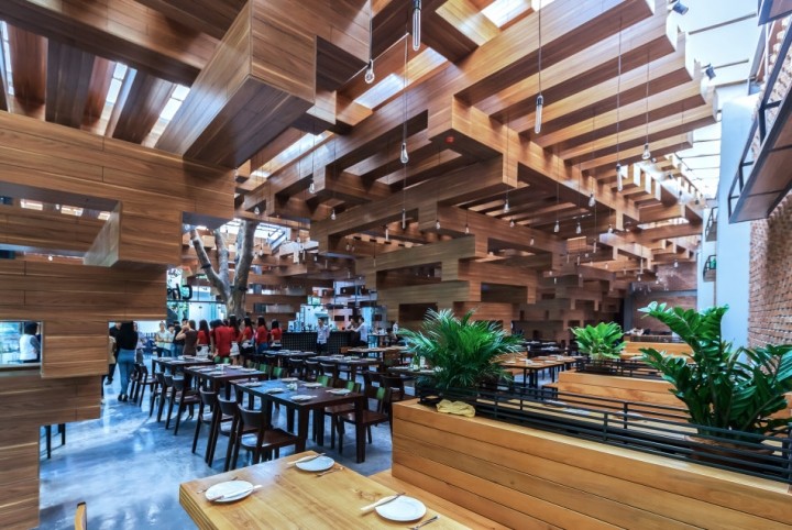 木材演绎曼妙的光影效果 越南河内Cheering餐厅设计_20150131_091836_029.jpg