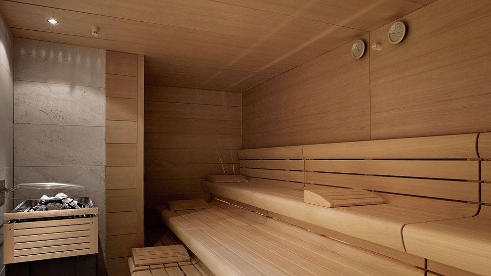 011145-26-Spa Club - Sauna.jpg