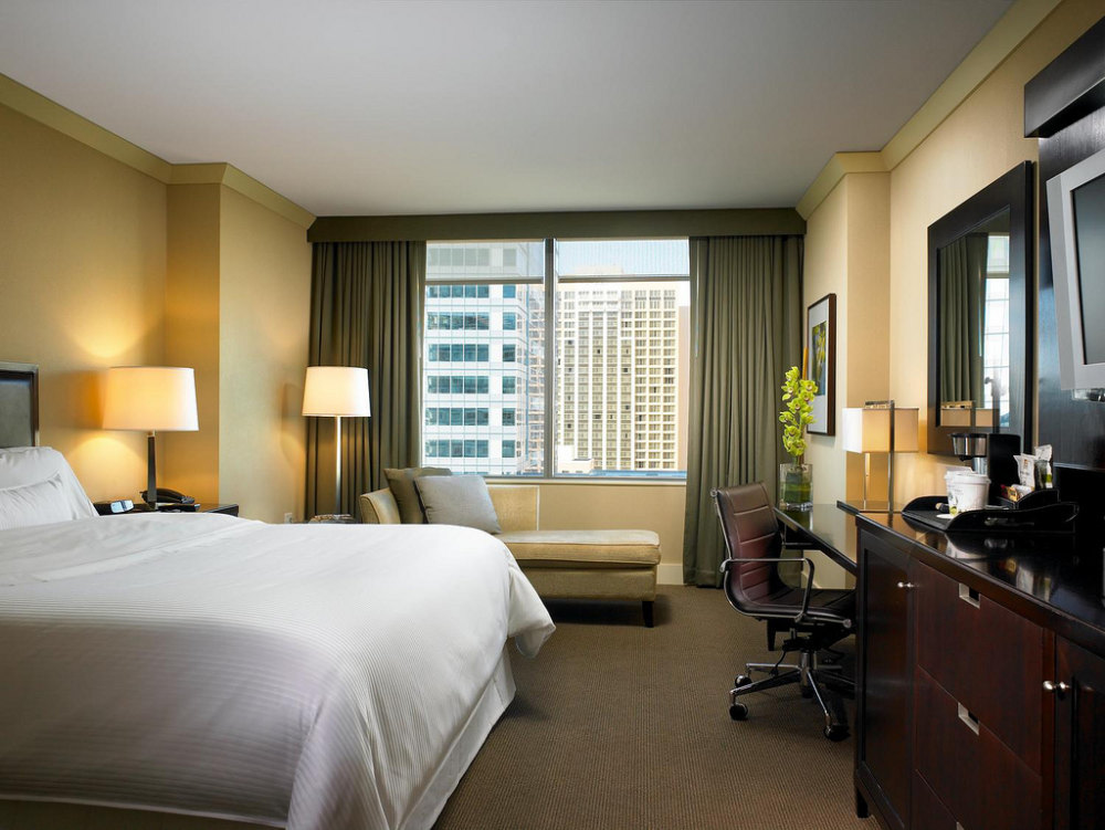 31)The Westin Bellevue—Traditional Guestroom 拍攝者.jpg