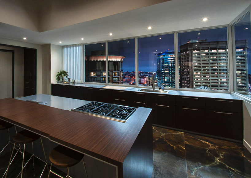 design-of-the-penthouse-apartment-in-50-shades-of-grey-designboom-107.jpg