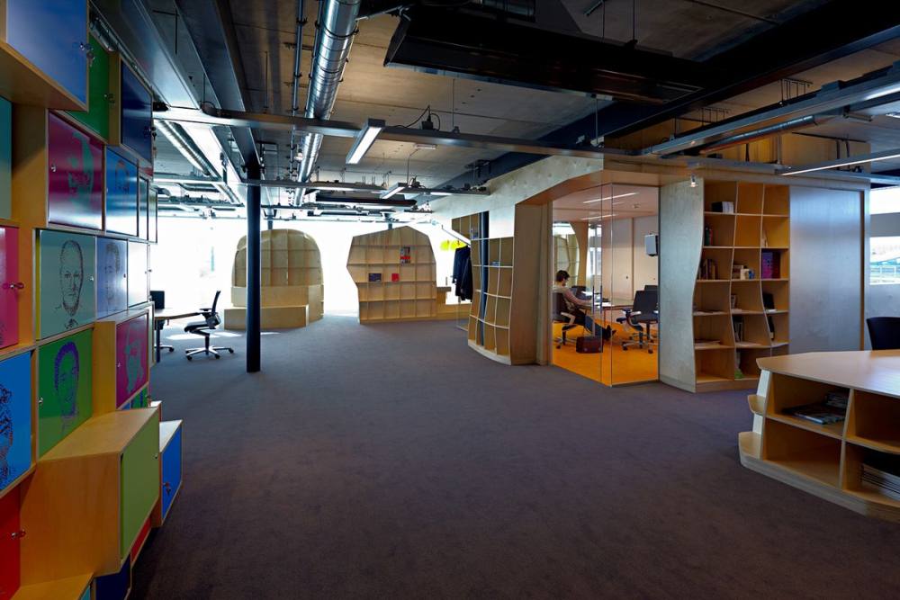 荷兰Utrecht的YNNO Workplace 办公空间设计_102906frf9zyy9n2r0yz2q.jpg