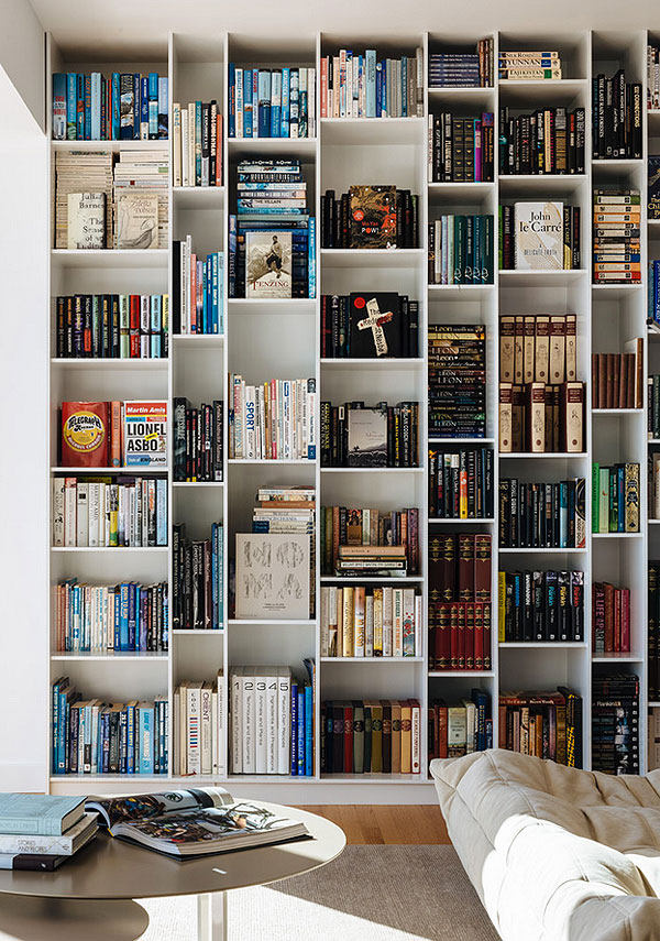 A book lover's dream_20150309_073835_006.jpg