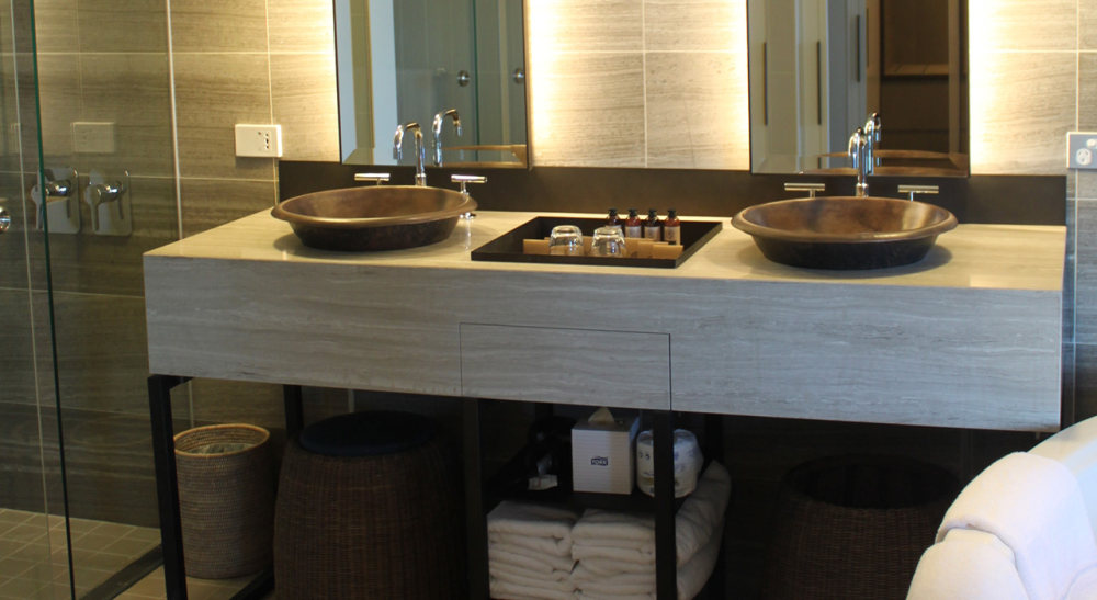 悉尼码头一号精品酒店Pier One Sydney Harbour, Sydney, Australia_Harbour-View-Suite-Bathroom.jpg