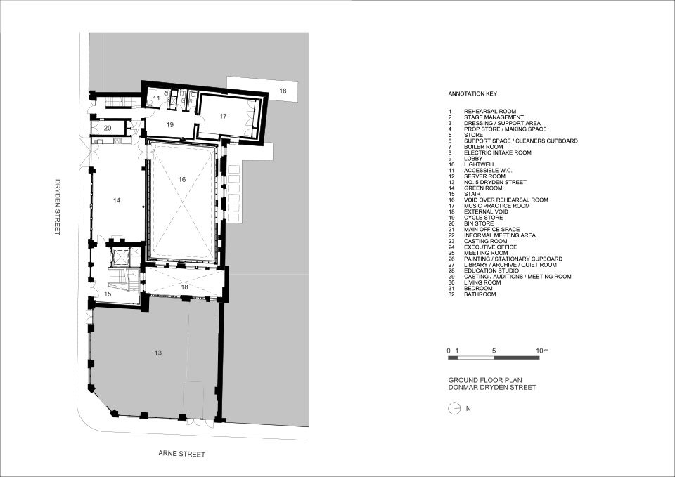 伦敦老仓库改建的戏剧制作公司__c_J8ZuWkxz4Re4jzu54G7xgbXc-M3z6hEZduQttuAaUq4e6C4HaXLBnpxlbDFI78fV1iq-8F_dtD5Gh.jpg