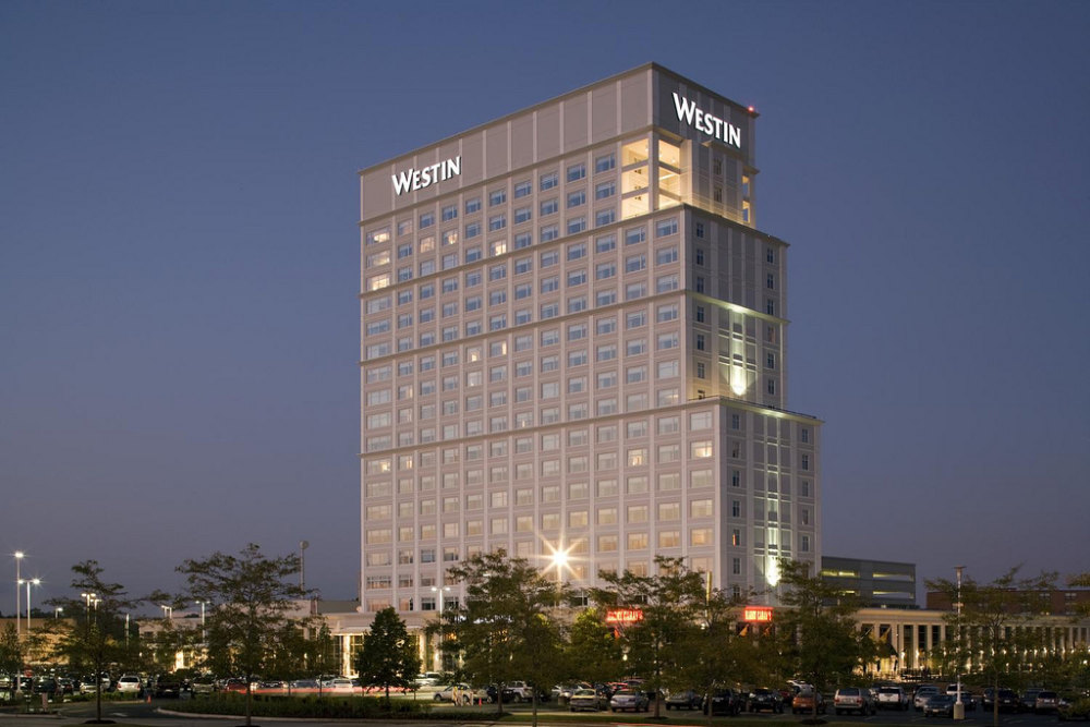 1)The Westin Lombard Yorktown Center—Exterior 拍攝者.jpg