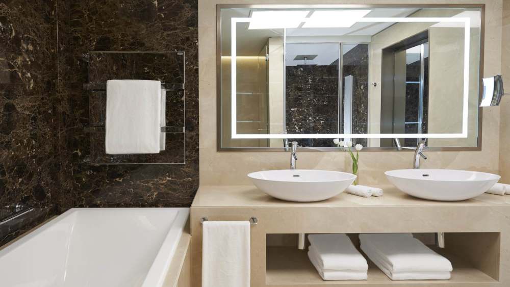 米兰加利亚易克斯尔豪华精选酒店 Excelsior Hotel Gallia Milan_Excelsior_Hotel_Gallia_Photo_Art_Suite_Bathroom.jpg