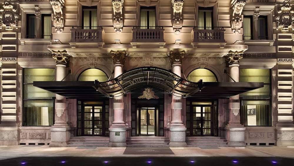 米兰加利亚易克斯尔豪华精选酒店 Excelsior Hotel Gallia Milan_Gallia-Front-Entrance.jpg