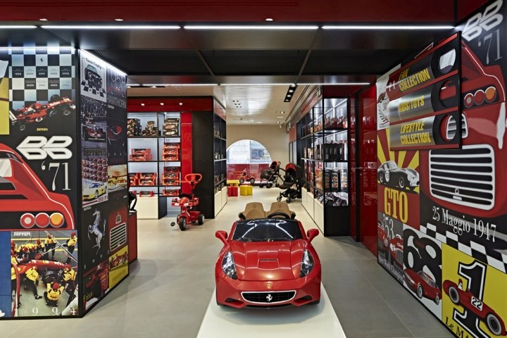 法拉利新旗舰店——米兰_Ferrari-Store-by-Massimo-Iosa-Ghini-Milan-Italy-03.jpg