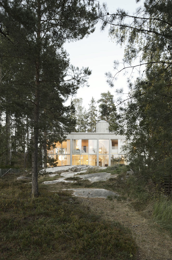 Six Walls House in Boo, Sweden by Arrhov Frick Arkitektkontor_20150513_113855_008.jpg
