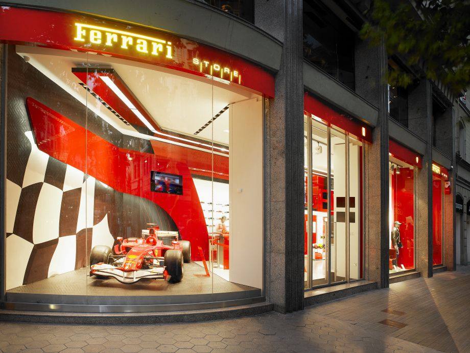 法拉利零售店_14_Barcellona_Ferrari Store.jpg