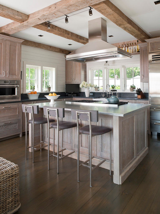 beach-style-kitchen.jpg