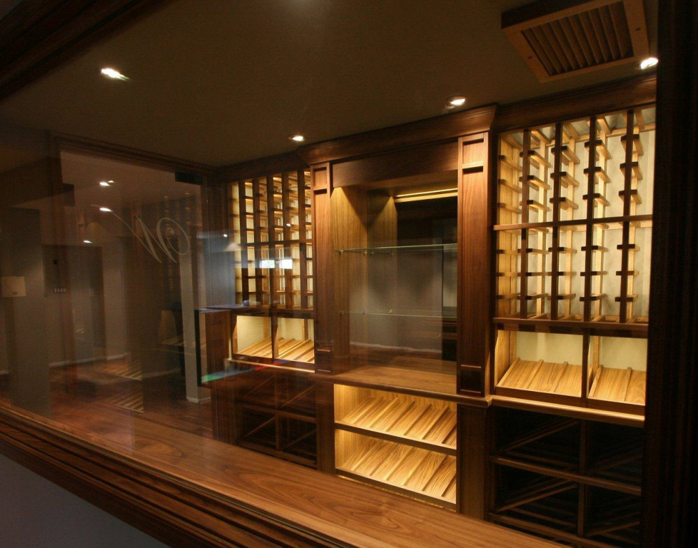 国外红酒柜设计资料图片_Maple Wine Cellar.jpg