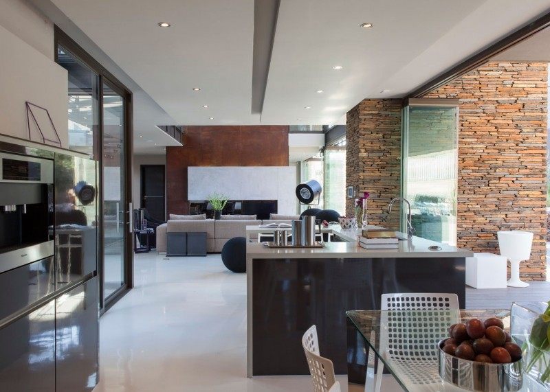 House Duk Meyersdal by Nico van der Meulen Architects_20150802_222003_151.jpg