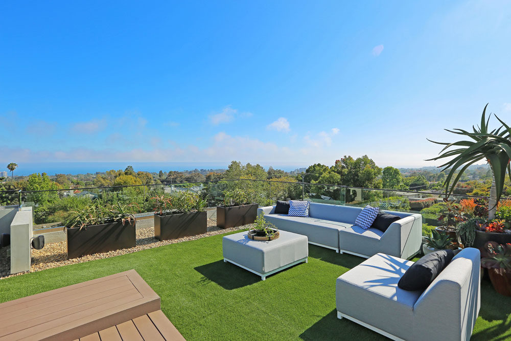 Ocean View Home in Los Angeles Promising a Luxurious Lifestyle_Pacific-Palisades-Home-for-sale-48.jpg